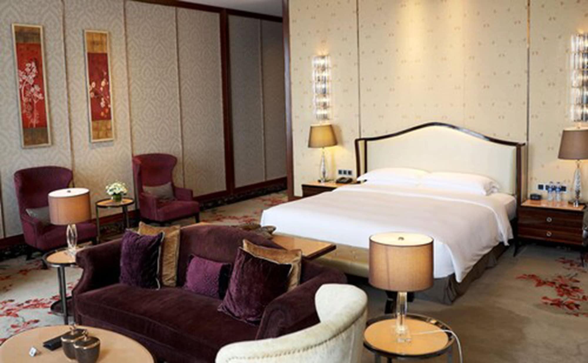 Hilton Zhongshan Downtown Exterior photo