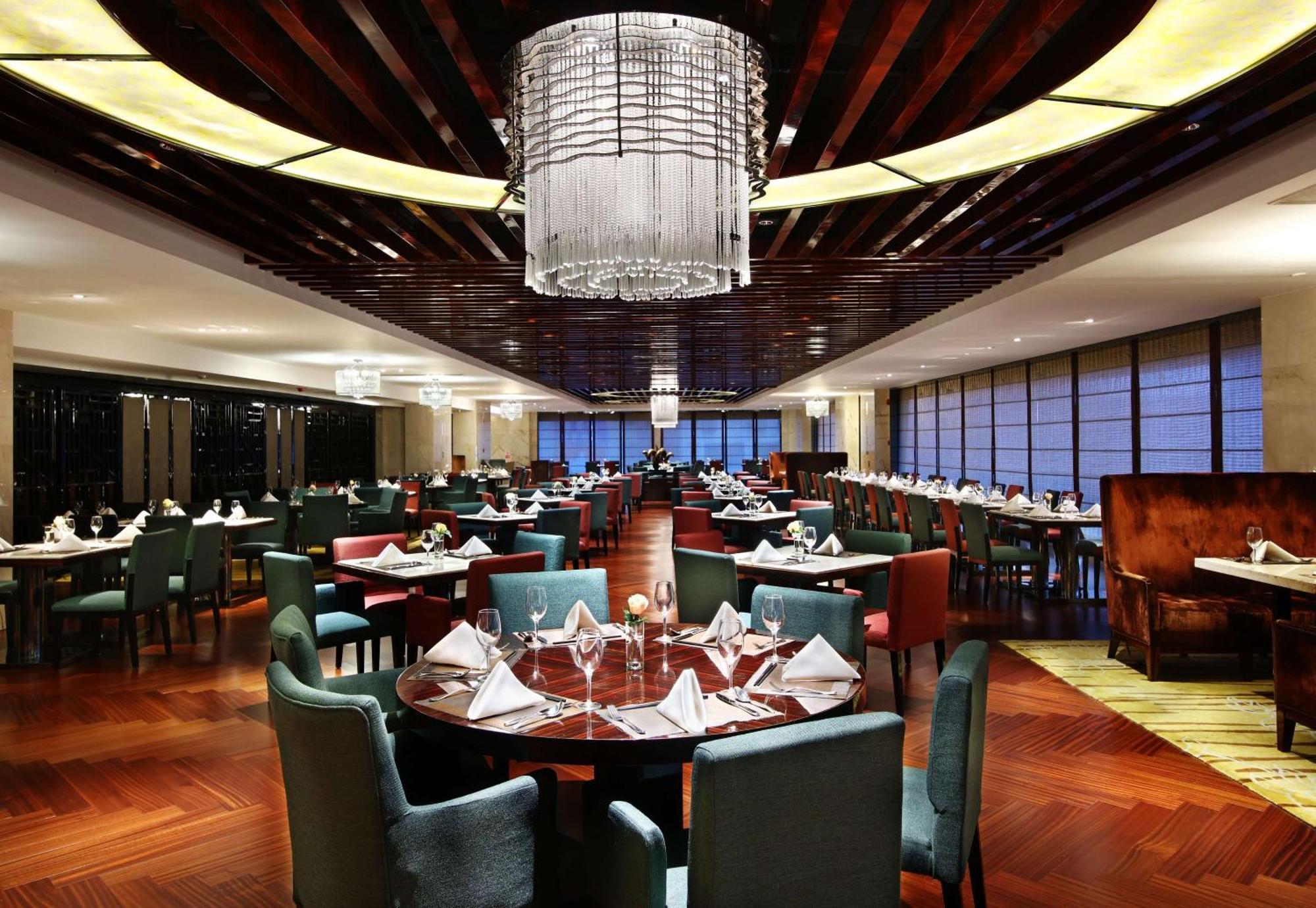 Hilton Zhongshan Downtown Exterior photo