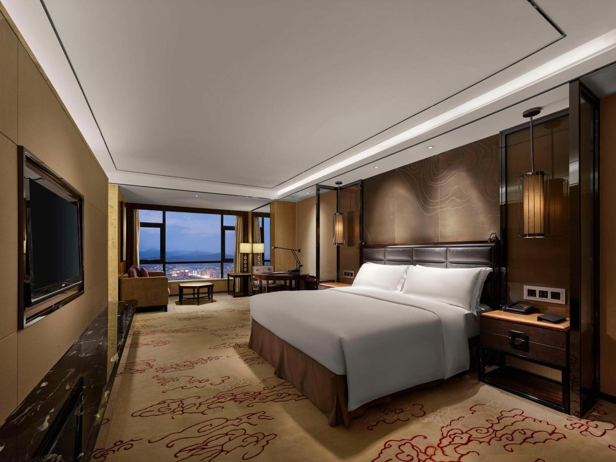 Hilton Zhongshan Downtown Exterior photo